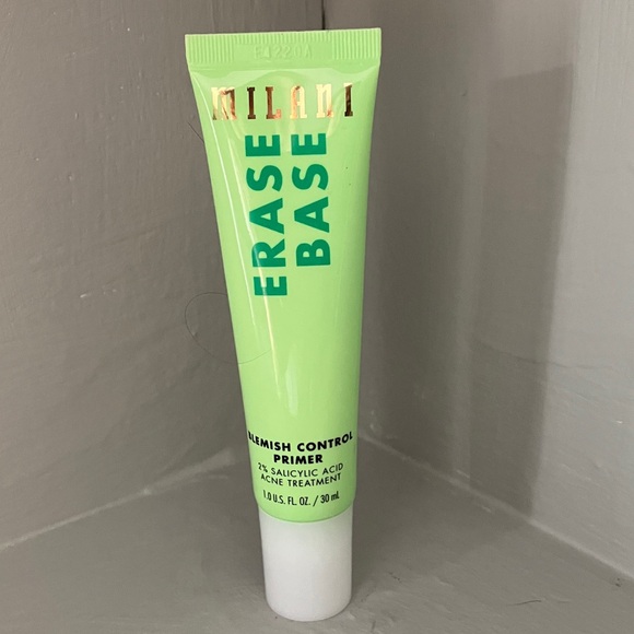 Milani Erase Base Blemish Control Primer - Light Green - Picture 1 of 3